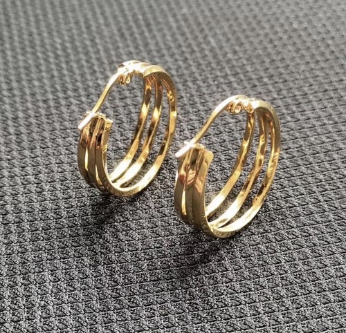 9ct yellow gold hoop - 9ct,