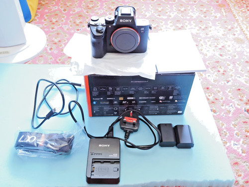 Sony alpha a7r iii - a7r,