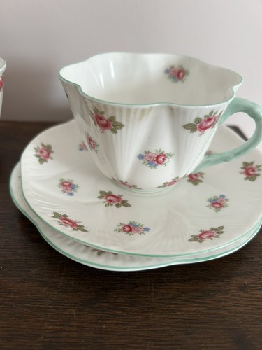 Shelley dainty rosebud trio - dainty, &