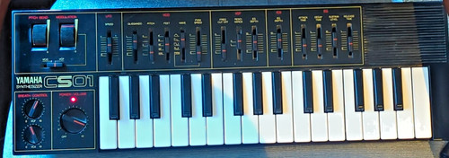 Yamaha cs01 analog - yamaha,