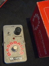 EHX Bass Balls Nano Guitar