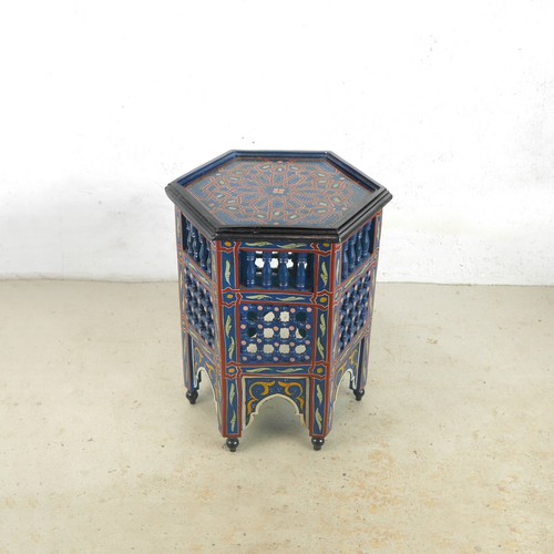 Hexagonal carved moroccan - hexagonal,