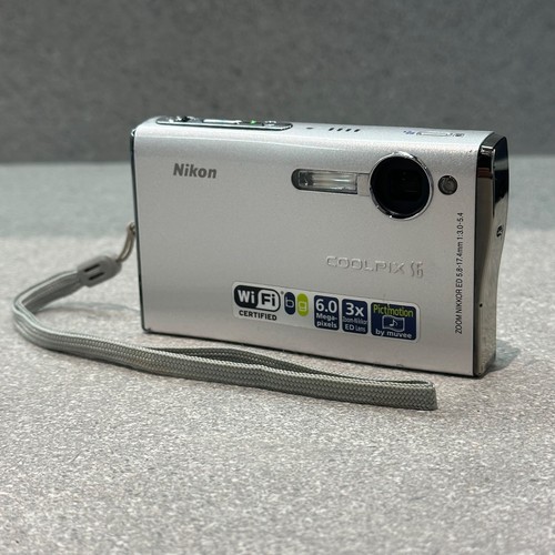 Nikon coolpix silver - nikon, s6