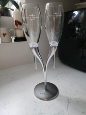 Moet & Chandon Pair of Duo