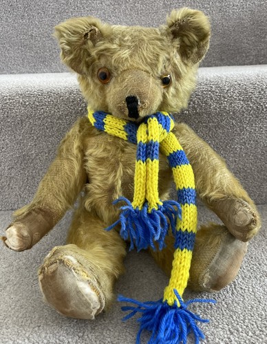 Well loved antique vintage - well,