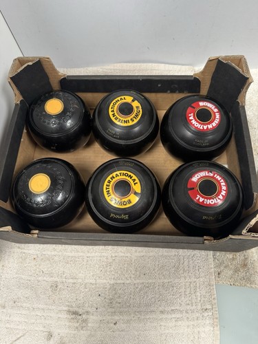 Lawn bowls thomas taylor - 6,