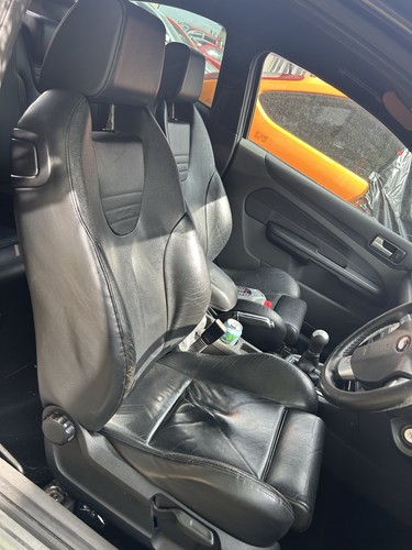 Ford focus 225 recaro - ford,