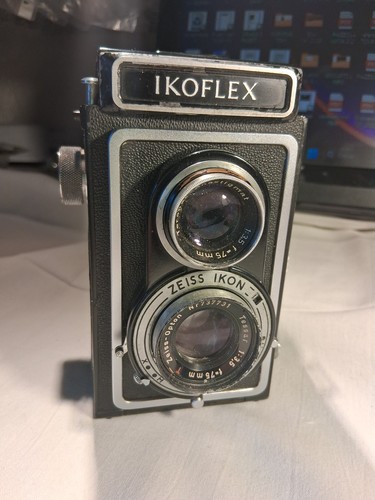 Zeiss ikon ikoflex camera - zeiss,