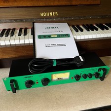 Joe Meek SC2.2 v4 Stereo Optical Compressor, Ted Fletcher TFPro with Dark Mode