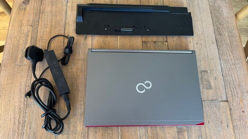 Fujitsu lifebook e744 - fujitsu,