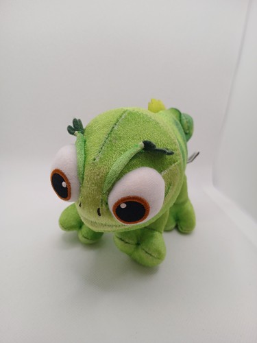 Disney store official pascal - disney,