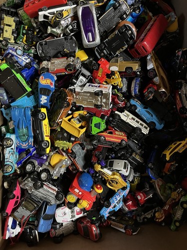 Hot wheels lot - wheels, 45+