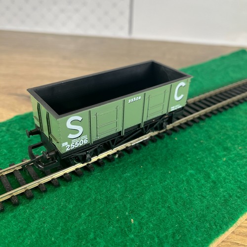 Hornby large mineral - large,