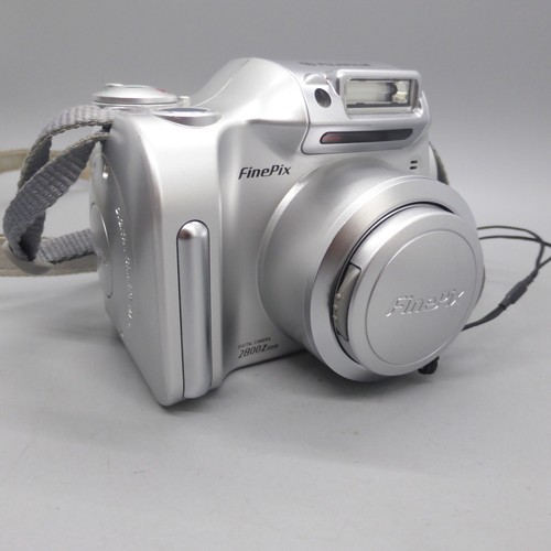 Fujifilm finepix 2800 - finepix, zoom