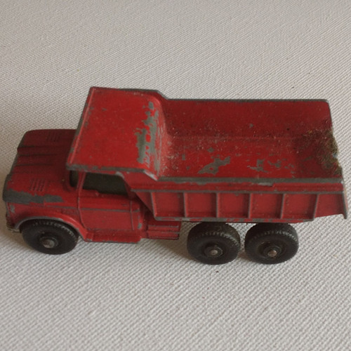 Matchbox 6 dodge dump - no.6,