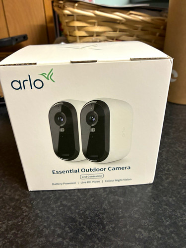 Arlo essential outdoor camera - essential,