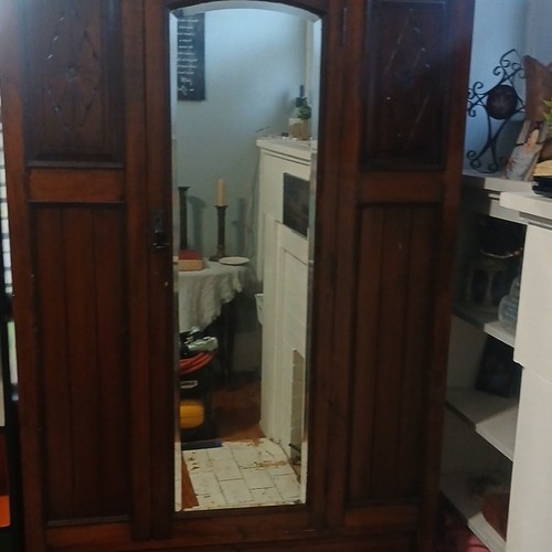 Wardrobe - wardrobe,