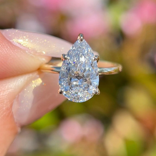 Carat pear cut lab - 3, created