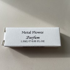 The Harmonist Metal Flower