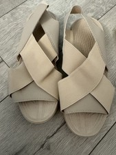 Woman’s Outdoor Hiking Sport Sandals Comfortable Orthopedic Slides,Beige,5 UK