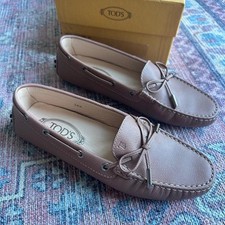 TOD'S BNIB Dusky Pink Gommino