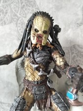 Aliens vs Predator AVP Requiem Unmasked Wolf Predator 8" Action Figure Neca
