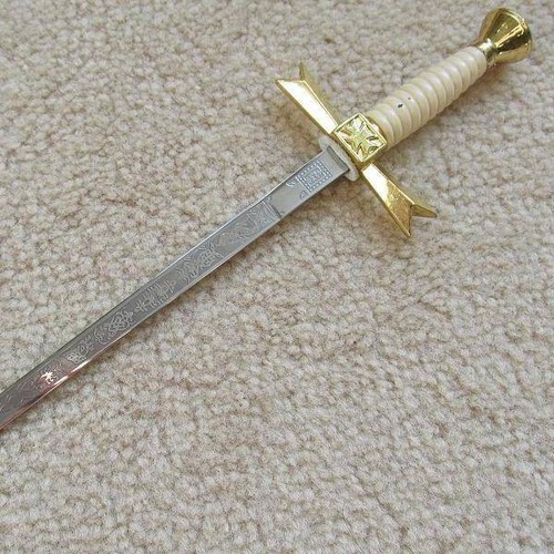 Knights templar dagger gold - knights,