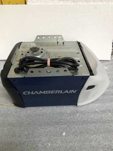 Chamberlain garage door opener - chamberlain,