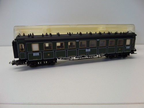 Trix passenger car 23763 - trix,