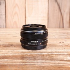 Used Olympus M.Zuiko 17mm F1.8 Lens