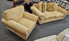 Traditional Suite Inc Sofa & 1