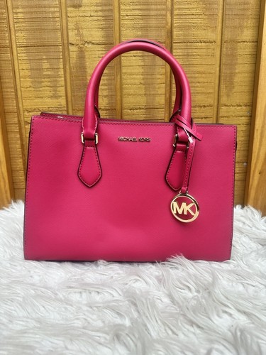 Authentic michael kors - authentic, bag