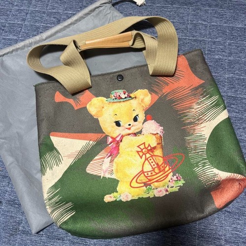 Vivienne westwood creepy bear - vivienne,