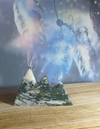 Beautiful moss agate - beautiful, mountain