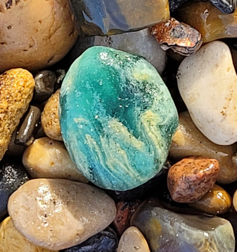 Stunning greeny turquoise sea - stunning,