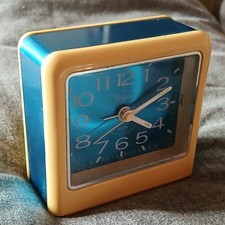 Vintage 1970s Rhythm Alarm Clock made in Japan. Working