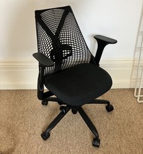 Herman Miller Sayl Task Chair, Black, Fwd tilt, Adg Arms/Lumbar - VGC