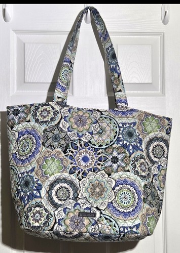 Vera bradley sketched - vera,