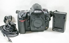 Nikon D700 DSLR Camera Body