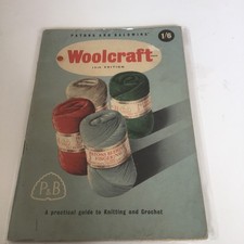 Patons and Baldwins Woolcraft . Guide . Rare vintage leaflet. Fast Free shipping