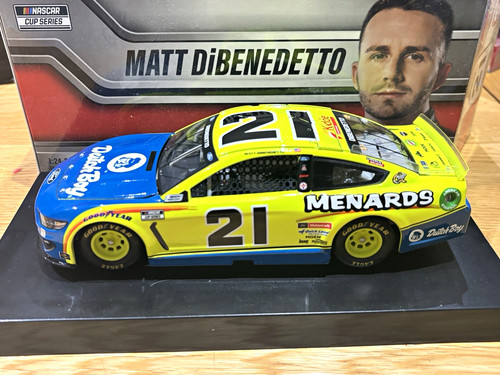 Nascar matt dibenedetto - 1/24,