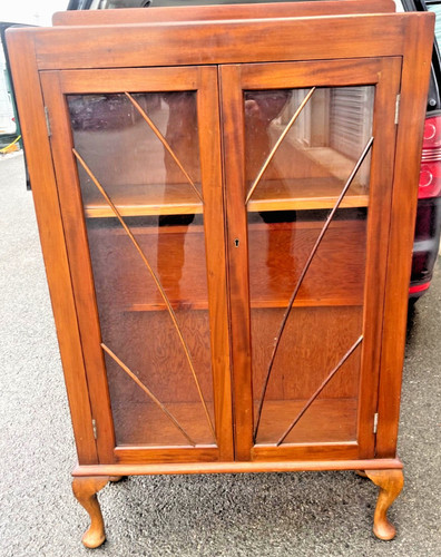 Great distinctive art deco - great,
