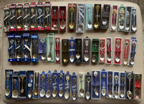 Vintage souvenir teaspoons - 55,