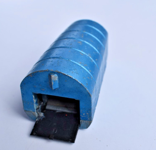 Dinky toys metallic blue - dinky,