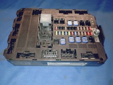 JAGUAR XF FUSE BOX