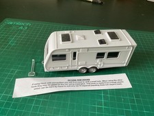 Caravan Suitable For Scalextric 1:32 Slot Car Track with tow hook