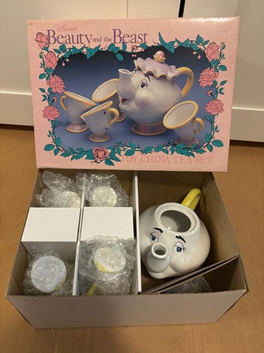 Vintage disney beauty and the - beauty,