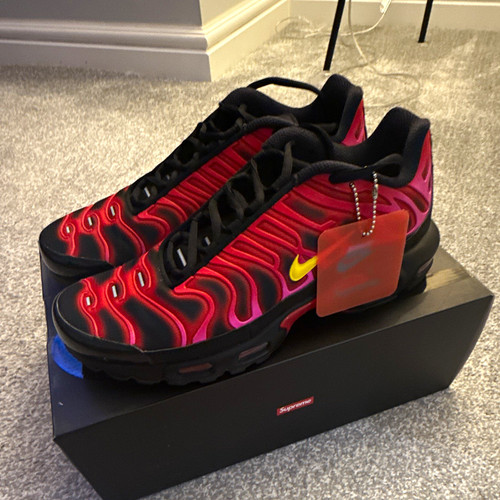Supreme nike air max - max, plus