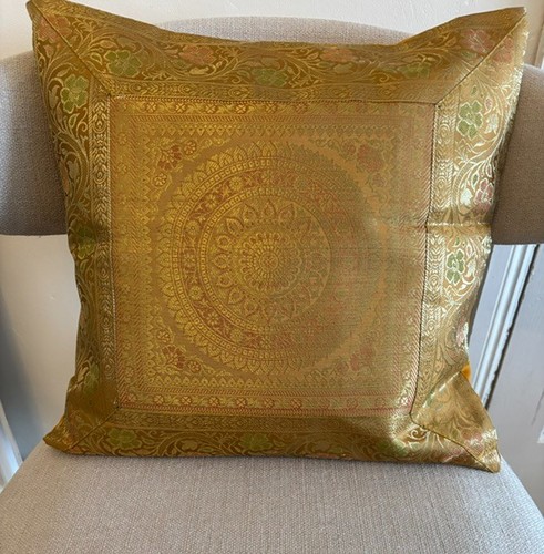 Gold banarasi silk cushion - gold,