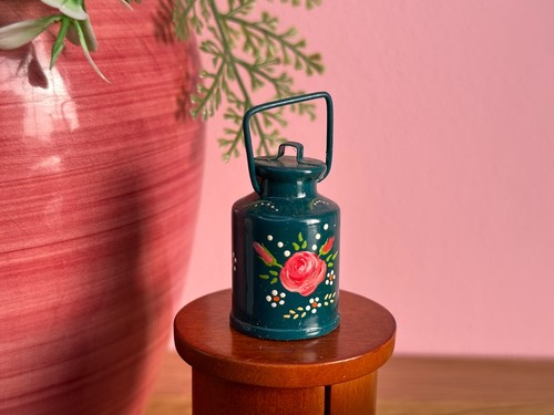 Dolls house hand painted - dolls, hand-painted